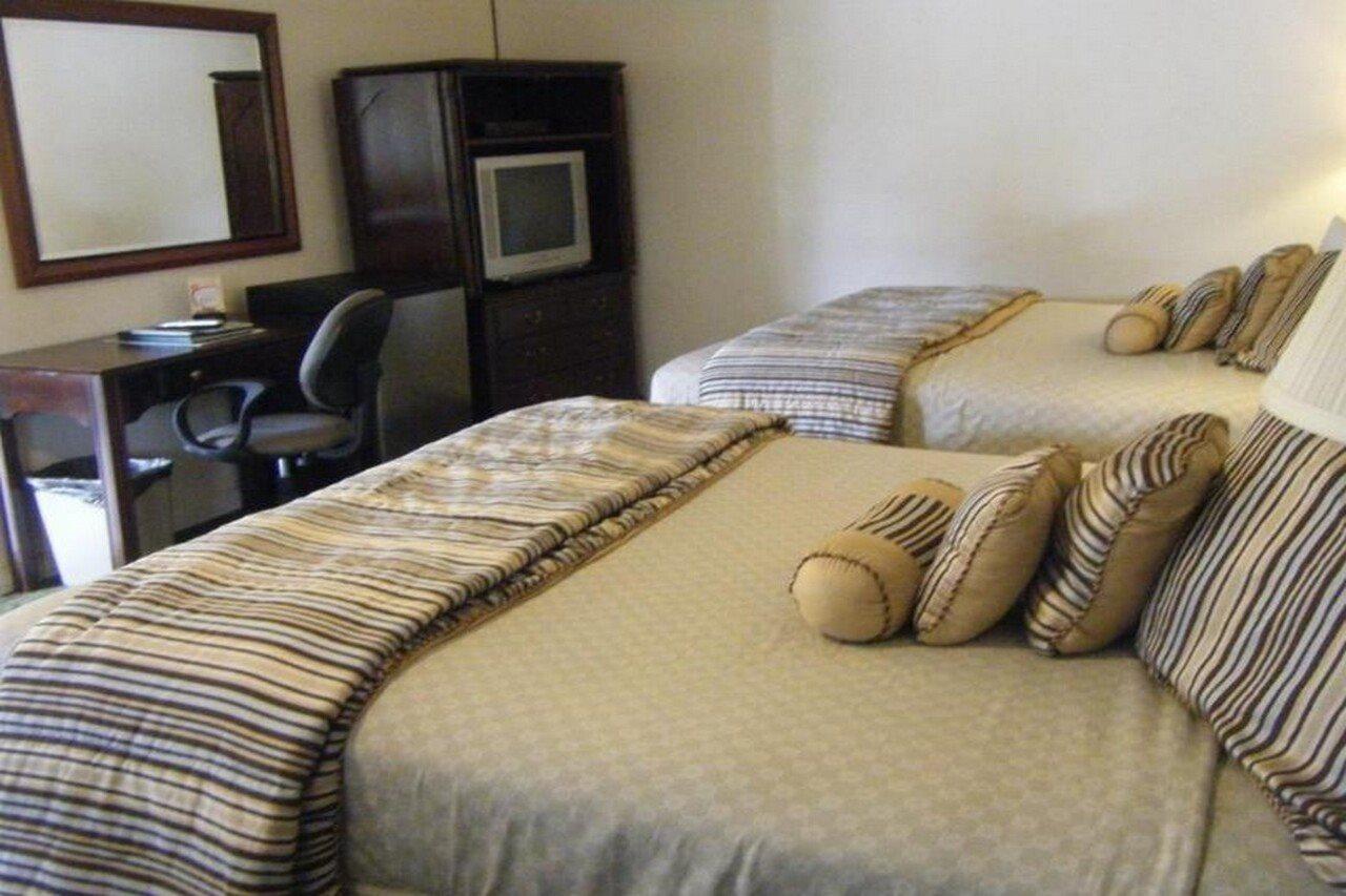 Rodeway Inn Near Downtown Monterey Bagian luar foto