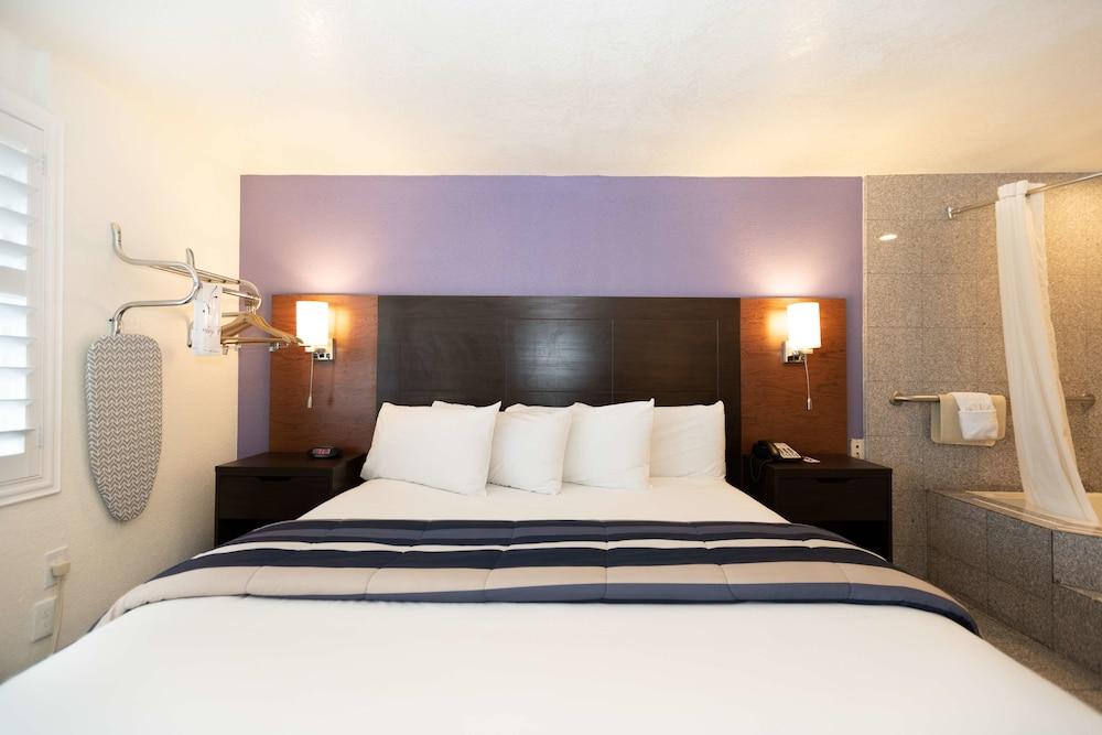 Rodeway Inn Near Downtown Monterey Bagian luar foto