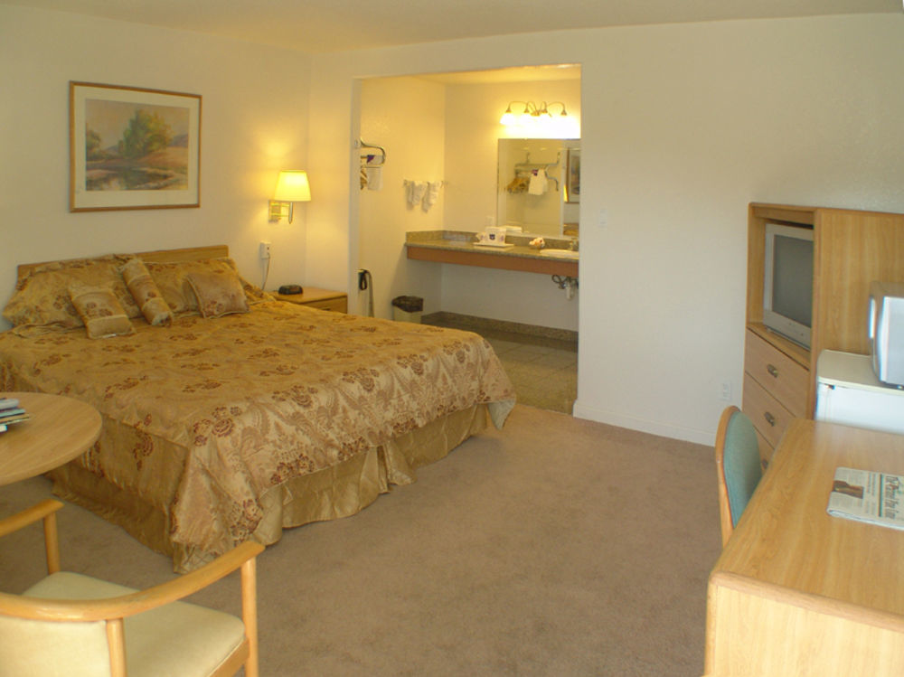 Rodeway Inn Near Downtown Monterey Bagian luar foto